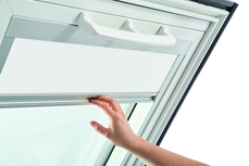 Store occultant blanc