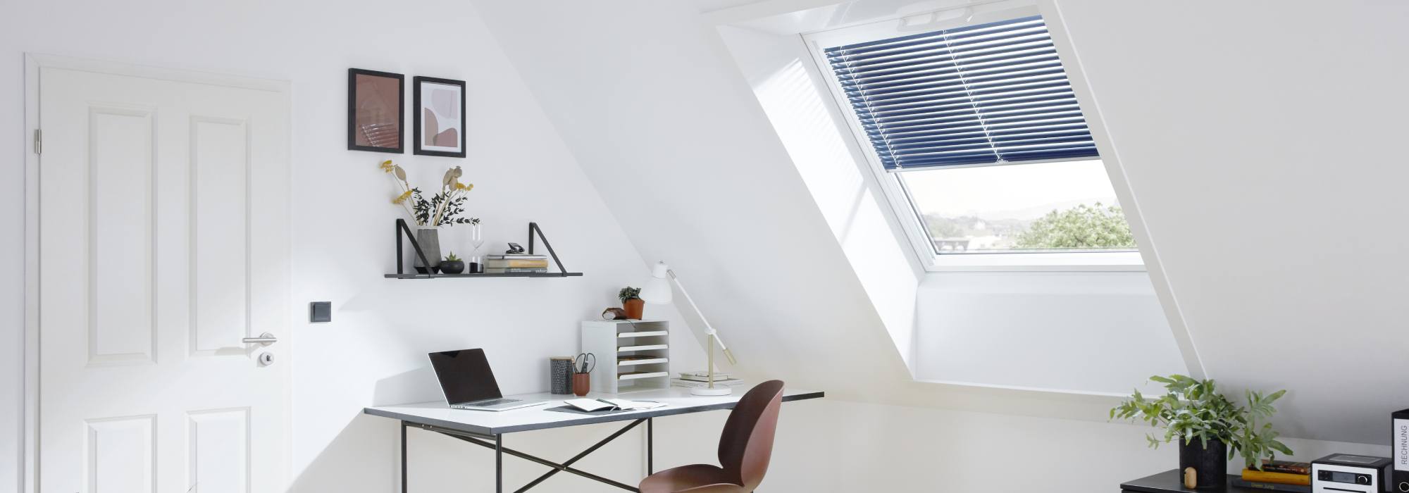 Découvrez les stores et volets proposés par Périgord Bois